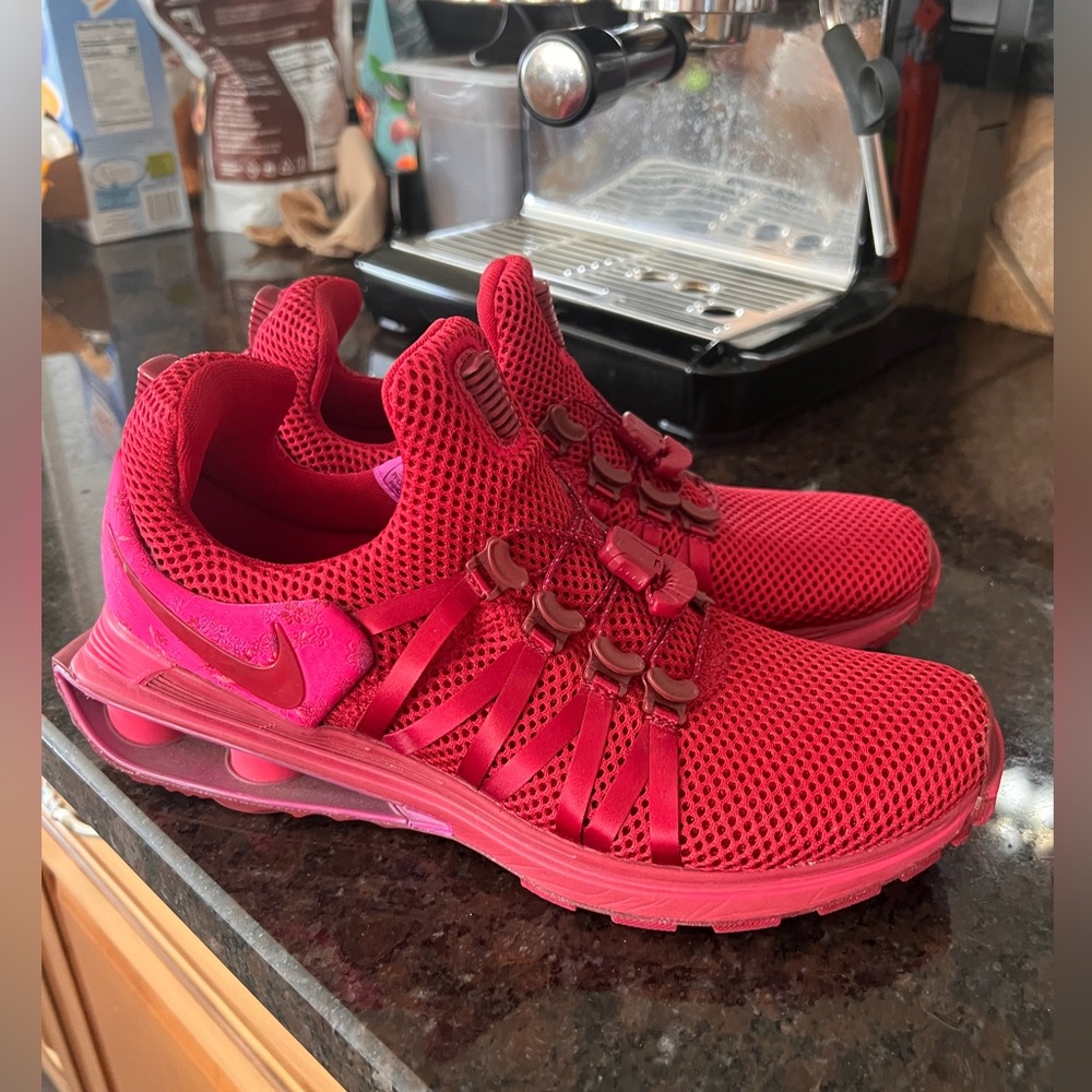 Nike size 8.5 sneakers in maroon red